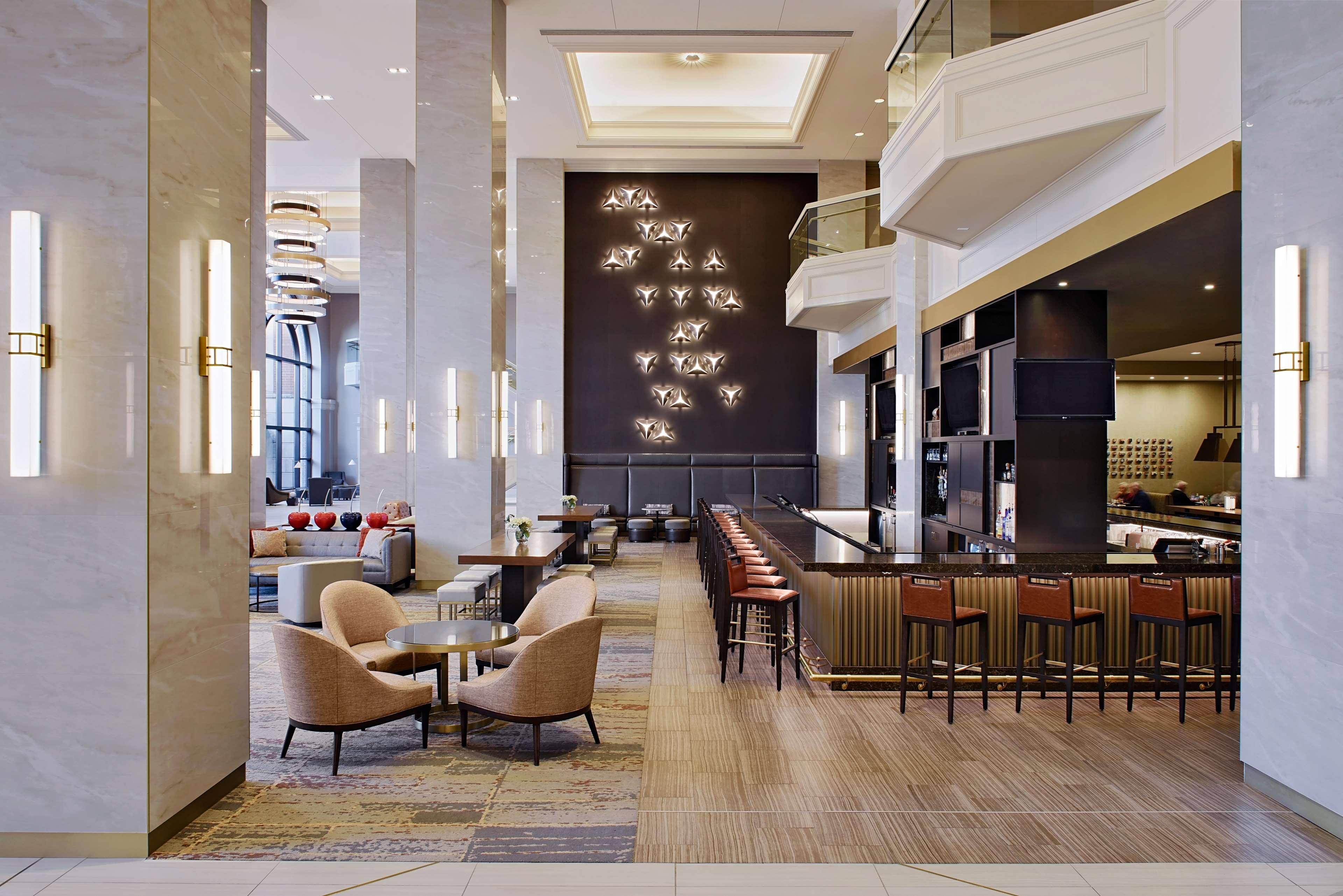 Hilton Minneapolis Exterior foto