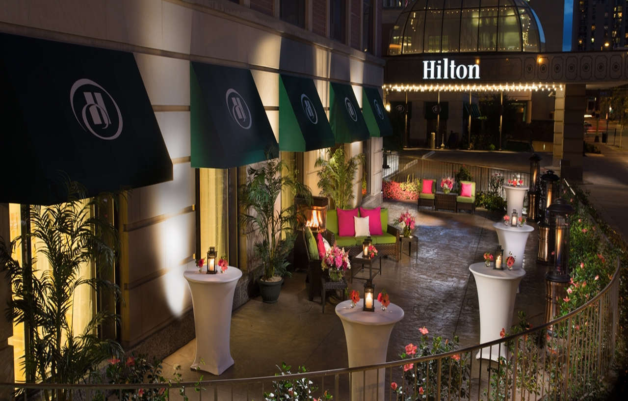 Hilton Minneapolis Exterior foto